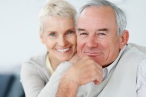 мужчины, достигшие возраста 65 лет