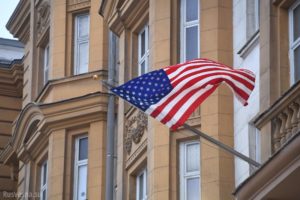 Посольство и консульства США